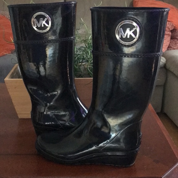 Women's Puff Short Sleeve Tunic Tops Pleated Crew Neck Blouses